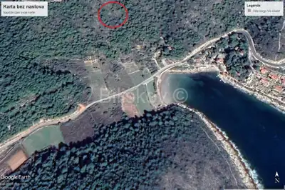 Landwirtschaftliches Grundstück 31 824 m², Milna na Visu, 300 m von dem Strand