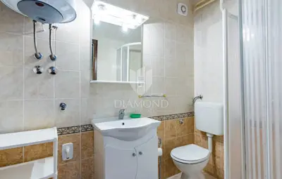 Novigrad, apartmanska kuća 700 m do mora! - 15