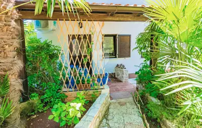 Novigrad, apartmanska kuća 700 m do mora! - 17