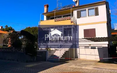 Haus 276 m², Umag - 4 Wohneinheiten und 100 m vom Meer - 6