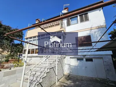 Haus 276 m², Umag - 4 Wohneinheiten und 100 m vom Meer - 5