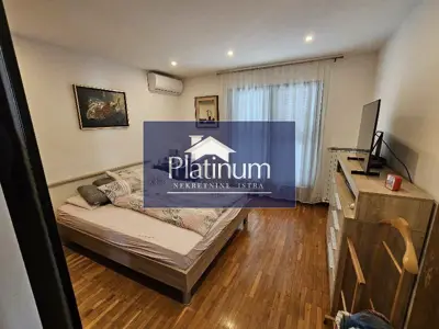 Haus 276 m², Umag - 4 Wohneinheiten und 100 m vom Meer - 10