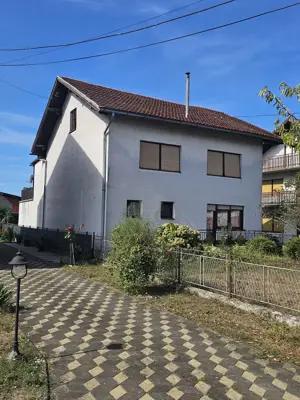 House for sale in Donja Lomnica, 320,5 m²