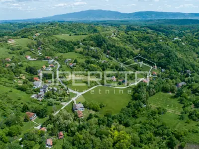 Građevinsko zemljište 3.600 m², Donji Laduč, blagi nagib i pogled - 2