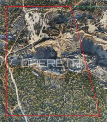 Quarry 109,916 m², Pridraga near Novigrad, concession until 2058 - 2