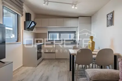 Wohnung 65 m², Umag Umgebung - in Meeresnähe und ruhige Lage - 2