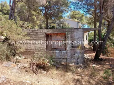 House 41 m², Otok Vis - quiet settlement by a pine forest - 5