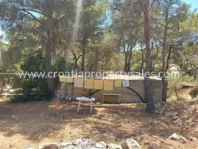 House 41 m², Otok Vis - quiet settlement by a pine forest - 4