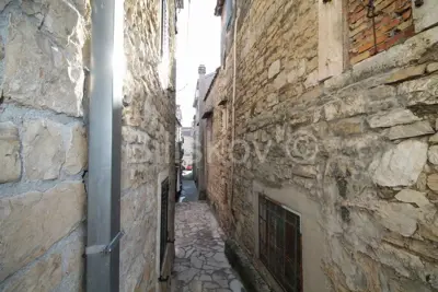 Steinhaus 126 m², Kaštel Sućurac Zentrum, nahe dem Meer - 6