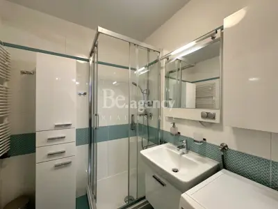 Donji grad, 45 m², furnished, loggia, garage parking space - 8