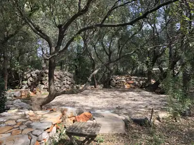 Lavendel. Feigen. Schatten. Dein eigenes kleines mediterranes Stück Hvar. - 10