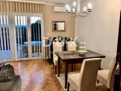 House 178 m², Hreljin - sea view and yard - 20