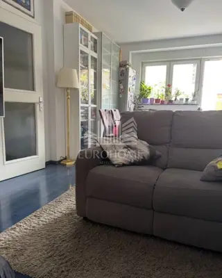 Apartment 80 m², Donji grad, four-room and dual-aspect oriented - 4