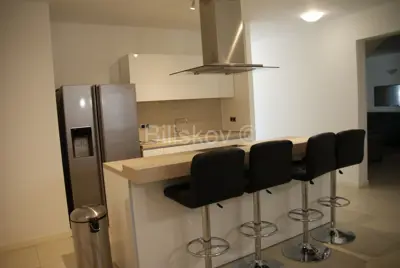 Vila 229 m², Splitska na Braču, 200 m od mora i panoramski pogled - 13