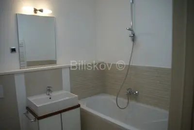 Vila 229 m², Splitska na Braču, 200 m od mora i panoramski pogled - 15