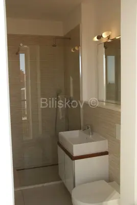 Vila 229 m², Splitska na Braču, 200 m od mora i panoramski pogled - 19