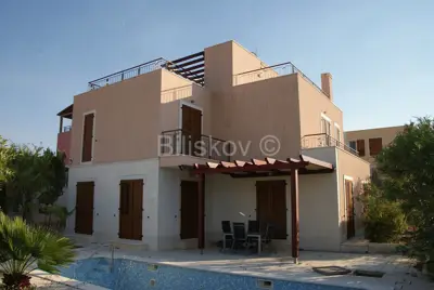 Vila 229 m², Splitska na Braču, 200 m od mora i panoramski pogled - 2