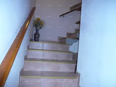 Haus 182 m², Kaštelir - 4 Schlafzimmer und Terrasse - 2