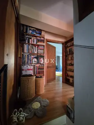 MURTER, BETINA - OPPORTUNITY! Exclusive stone house with courtyard - 14