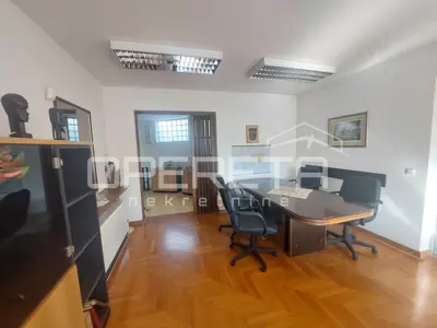 House 312 m², Vugrovec, quiet location and office space - 6