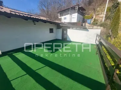 House 312 m², Vugrovec, quiet location and office space - 14