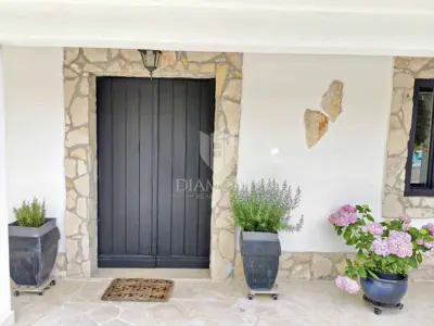 Kuća 174 m², Labin okolica, bazen i okućnica 1.947 m² - 17