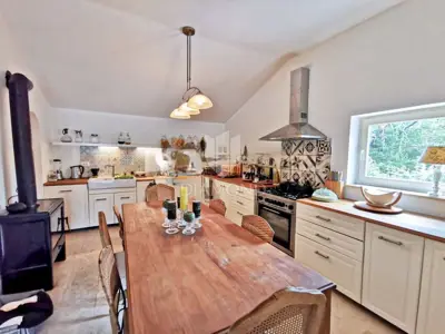 Kuća 174 m², Labin okolica, bazen i okućnica 1.947 m² - 5