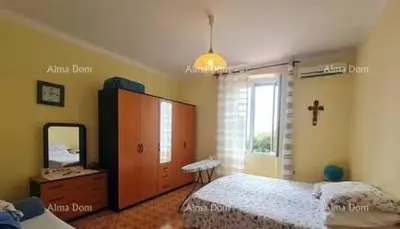 Haus 200 m², Buje - Garage und Balkon mit Meerblick - 8