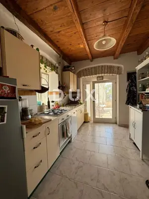 House 110 m², Kanfanar - quiet location and land 490 m² - 8
