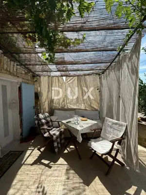 House 110 m², Kanfanar - quiet location and land 490 m² - 5