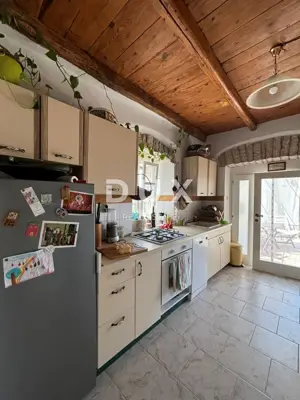 House 110 m², Kanfanar - quiet location and land 490 m² - 10