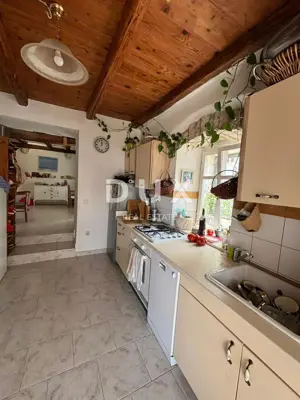 House 110 m², Kanfanar - quiet location and land 490 m² - 11