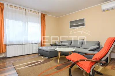 Apartment 53 m², Rudeš, in a house with separate kitchen - 1