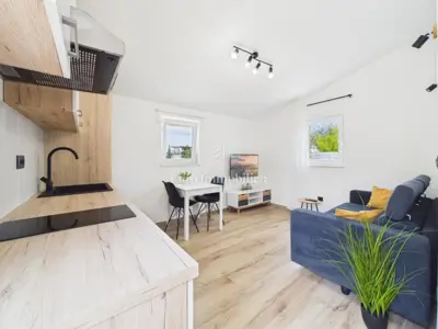 Kuća 24 m², Pula - Vidikovac, namještena