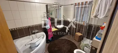 Haus 320 m², Novi Vinodolski - Meerblick - 11