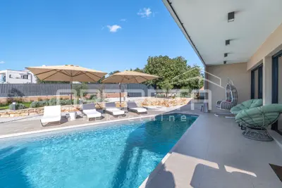 House in Sveti Lovreč, single-storey house with pool and summer kitchen - 21