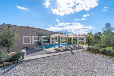 House in Sveti Lovreč, single-storey house with pool and summer kitchen - 22