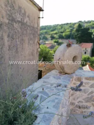 Stone house, Hvar Island, terrace 70 m² and jacuzzi - 6