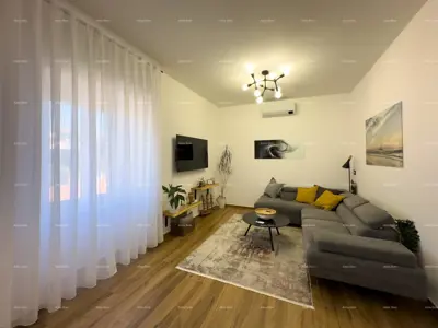 Wohnung, Pula Centar, 3. Stock und komplett renoviert - 21