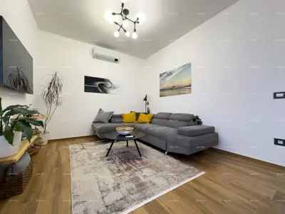 Wohnung, Pula Centar, 3. Stock und komplett renoviert - 22