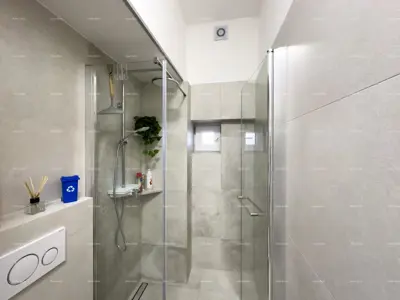 Wohnung, Pula Centar, 3. Stock und komplett renoviert - 5