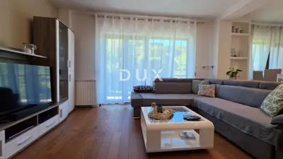 Wohnung 118,6 m², Pazin - 3 Schlafzimmer und Dachgeschoss - 11