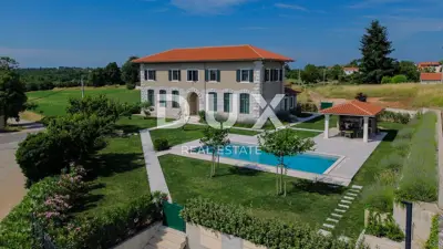 Villa 282 m², Umgebung von Poreč - historischer Charme im Herzen Istriens - 2