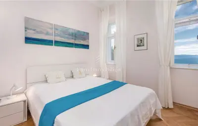Lovran - Wohnung in historischer Villa, 50 m vom Meer - 11