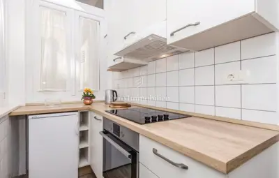Lovran - Wohnung in historischer Villa, 50 m vom Meer - 8