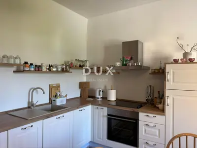 Apartment 147 m², Pula - Stoja, 3 units and roof terrace - 16