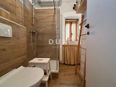 Apartment 147 m², Pula - Stoja, 3 units and roof terrace - 22