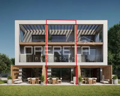 House 110 m², Medulin - 300 m from the sea