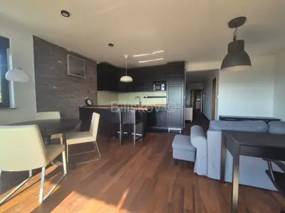 Remete, 4-room apartment 94 m², on the 1st floor, garage + parking space - 4