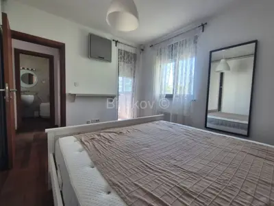 Remete, 4-room apartment 94 m², on the 1st floor, garage + parking space - 9
